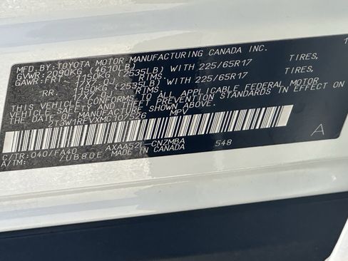 Used 2021 Toyota RAV4 XLE image 41