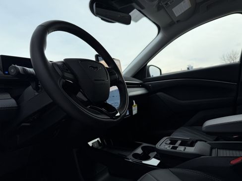 New 2025 Ford Mustang Mach-E Select image 16