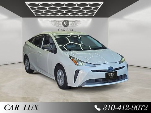 Used 2019 Toyota Prius L Eco FWD image 7