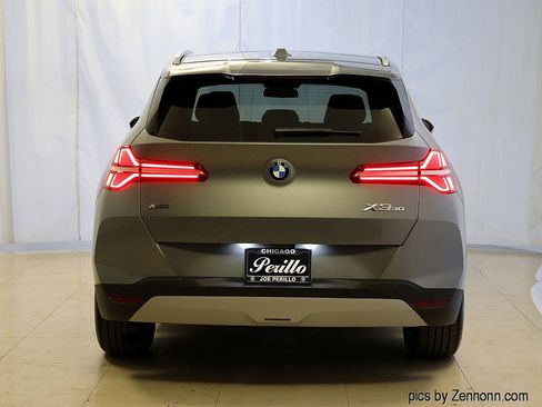 Certified 2026 BMW X3 xDrive30 w/ Premium Package image 7
