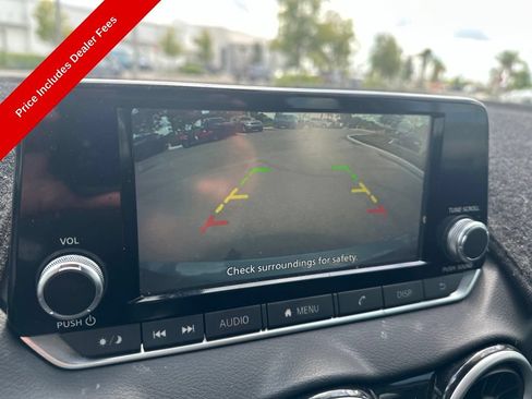 Used 2025 Nissan Sentra S FWD image 7