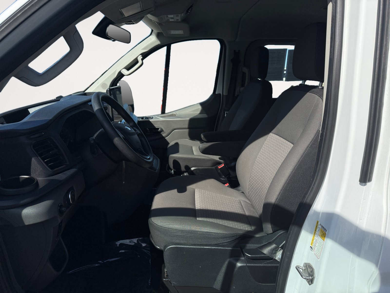 Certified 2024 Ford Transit 350 XLT RWD image 10