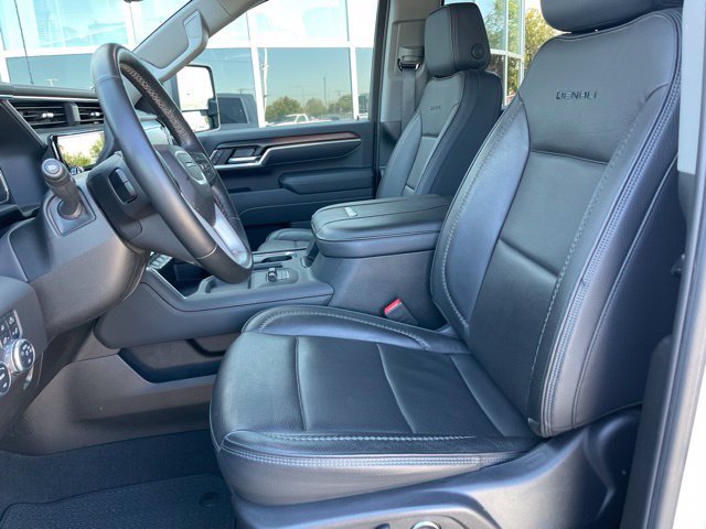 Certified 2025 GMC Sierra 3500 Denali w/ Denali Reserve Package AWD/4WD image 13