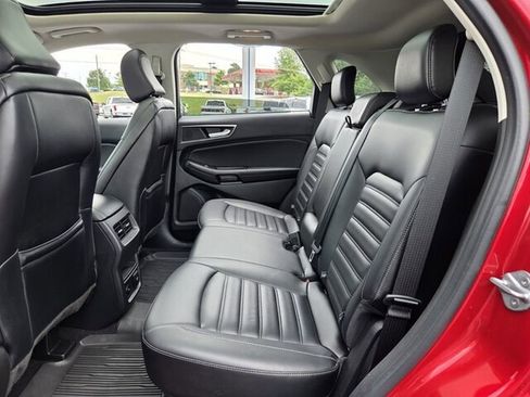 Used 2022 Ford Edge SEL w/ Convenience Package AWD/4WD image 12