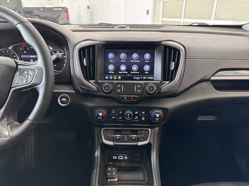Certified 2024 GMC Terrain AT4 AWD/4WD image 16
