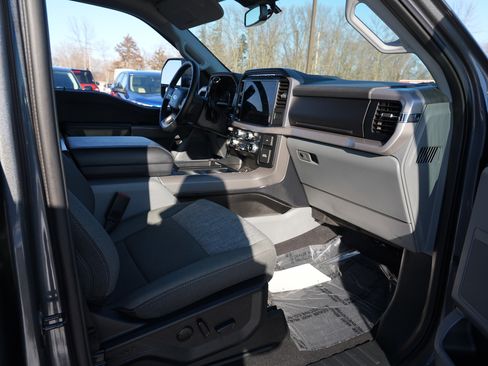 Used 2023 Ford F150 XLT w/ Equipment Group 302A High image 30