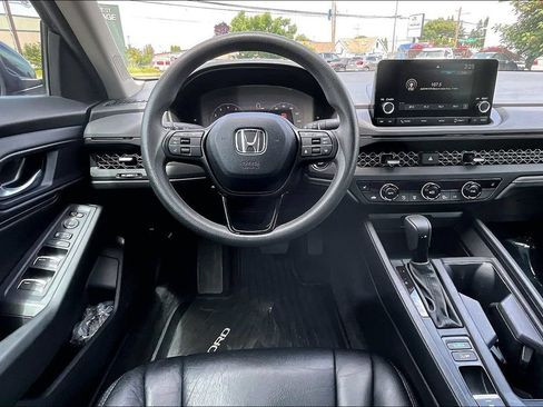 Used 2024 Honda Accord EX image 7