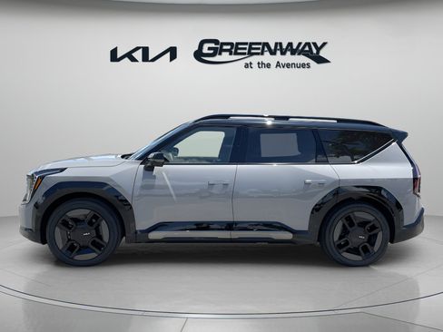 New 2026 Kia EV9 GT-Line image 2