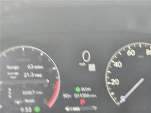 Used 2025 Honda HR-V Sport image 12