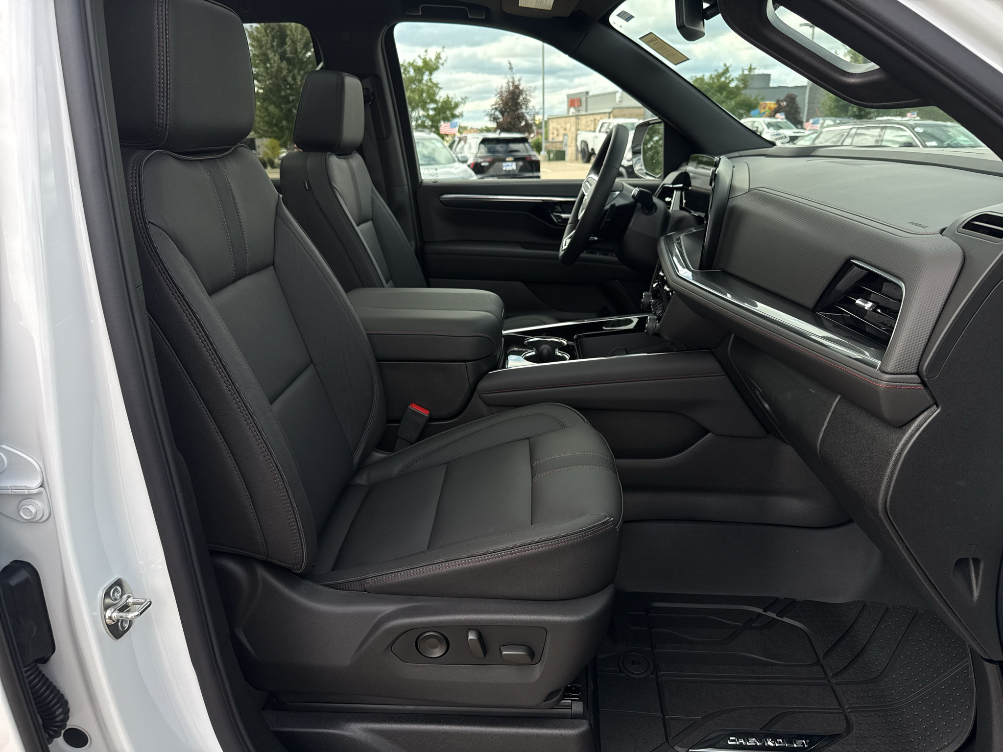 New 2026 Chevrolet Tahoe RST w/ RST Capability Package AWD/4WD image 48