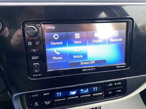 Used 2016 Scion iM image 19