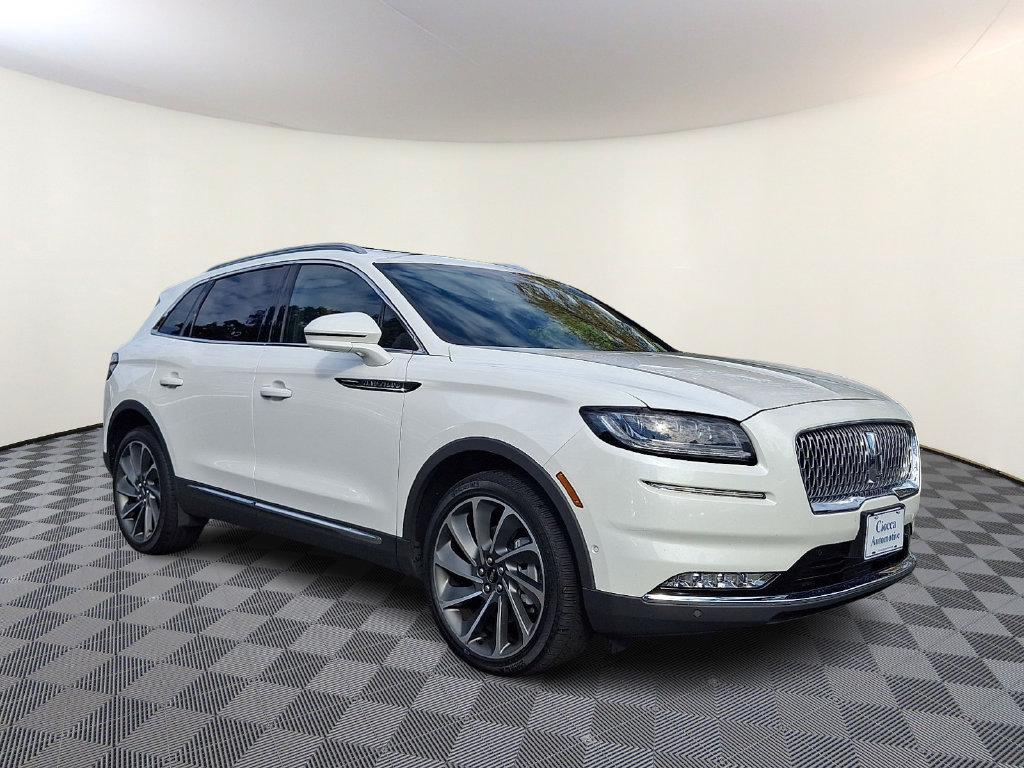 Used 2023 Lincoln Nautilus Reserve w/ Equipment Group 202A AWD/4WD image 1