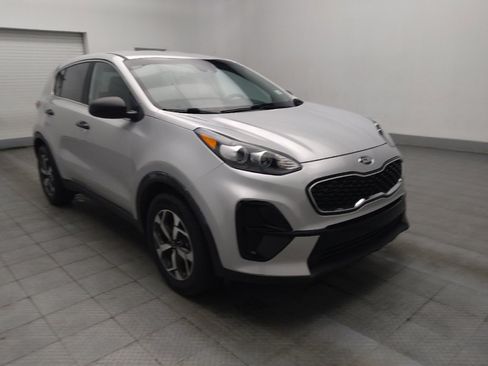 Used 2022 Kia Sportage LX image 13