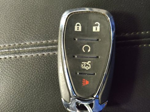 Used 2023 Chevrolet Malibu LT w/ Driver Confidence Package image 32