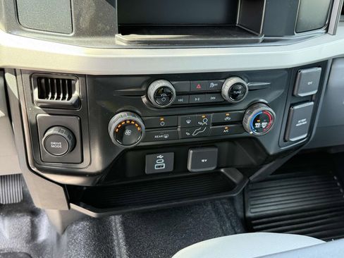 New 2025 Ford F450 XL image 16