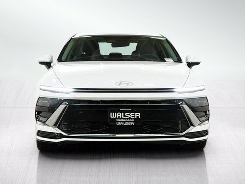 Used 2025 Hyundai Sonata SEL FWD image 8