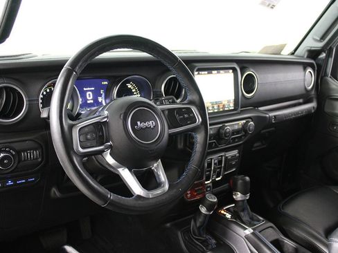 Used 2022 Jeep Wrangler Unlimited Rubicon 4xe w/ Steel Bumper Group image 7