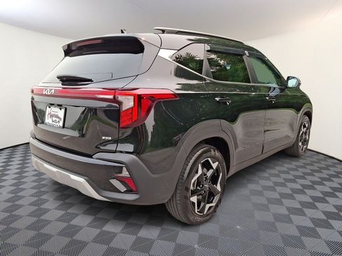 Certified 2024 Kia Seltos EX AWD/4WD image 6