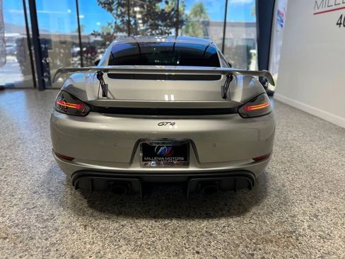 Used 2021 Porsche 718 Cayman GT4 image 7