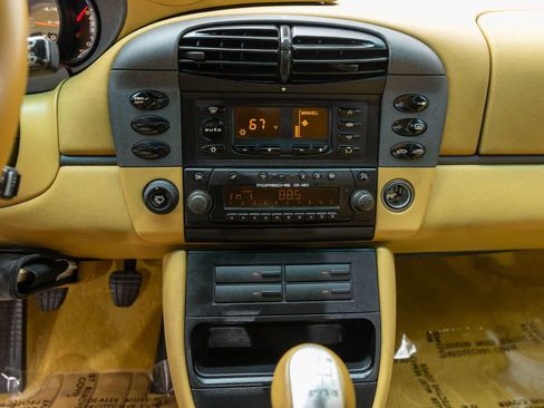 Used 1999 Porsche 911 Cabriolet image 17