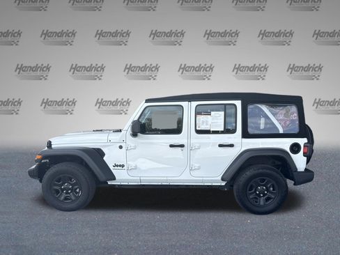 Used 2024 Jeep Wrangler Unlimited Sport AWD/4WD image 6