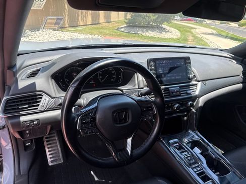 Used 2022 Honda Accord Sport image 15