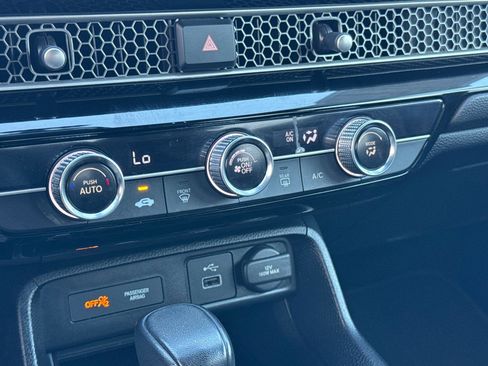 Certified 2024 Honda Civic Sport image 19