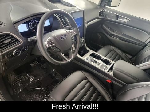 Used 2024 Ford Edge SEL w/ Convenience Package AWD/4WD image 12