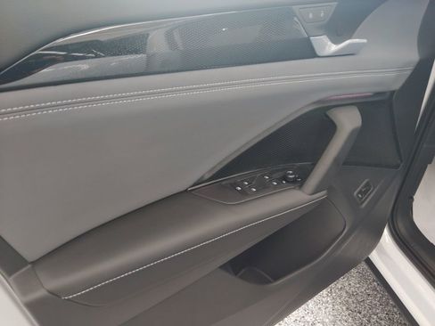 New 2026 Volkswagen Tiguan SE AWD/4WD image 8