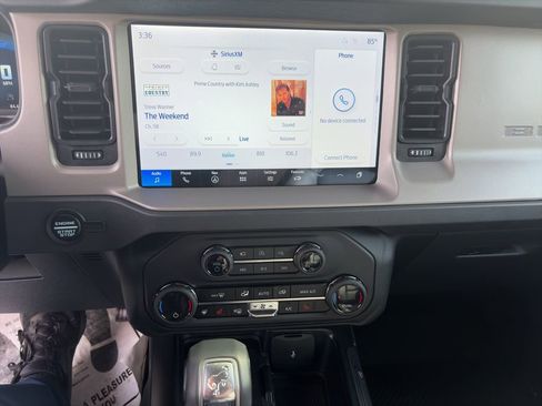 New 2025 Ford Bronco Outer Banks AWD/4WD image 20