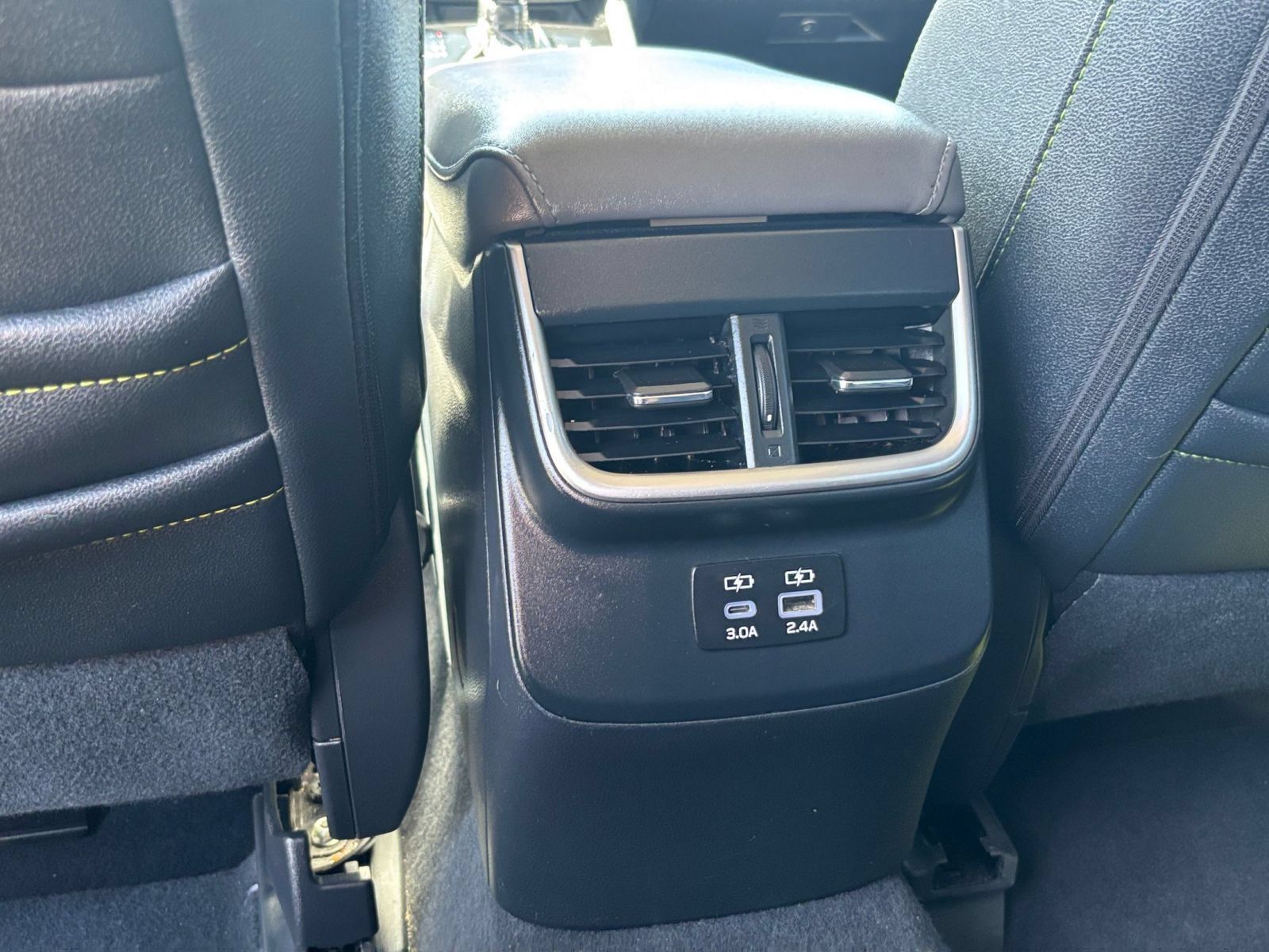 Used 2024 Subaru Outback Onyx Edition AWD/4WD image 24