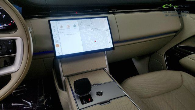 Used 2024 Land Rover Range Rover SE AWD/4WD image 58