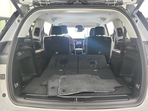 Used 2022 Jeep Grand Cherokee L Laredo w/ Luxury Tech Group I AWD/4WD image 28
