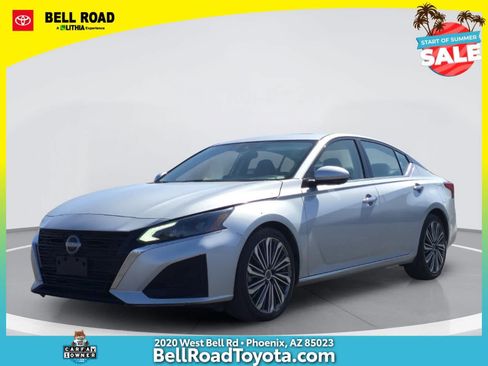 Used 2023 Nissan Altima 2.5 SL FWD image 1