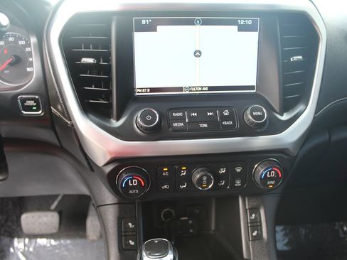 Used 2019 GMC Acadia SLT FWD image 28