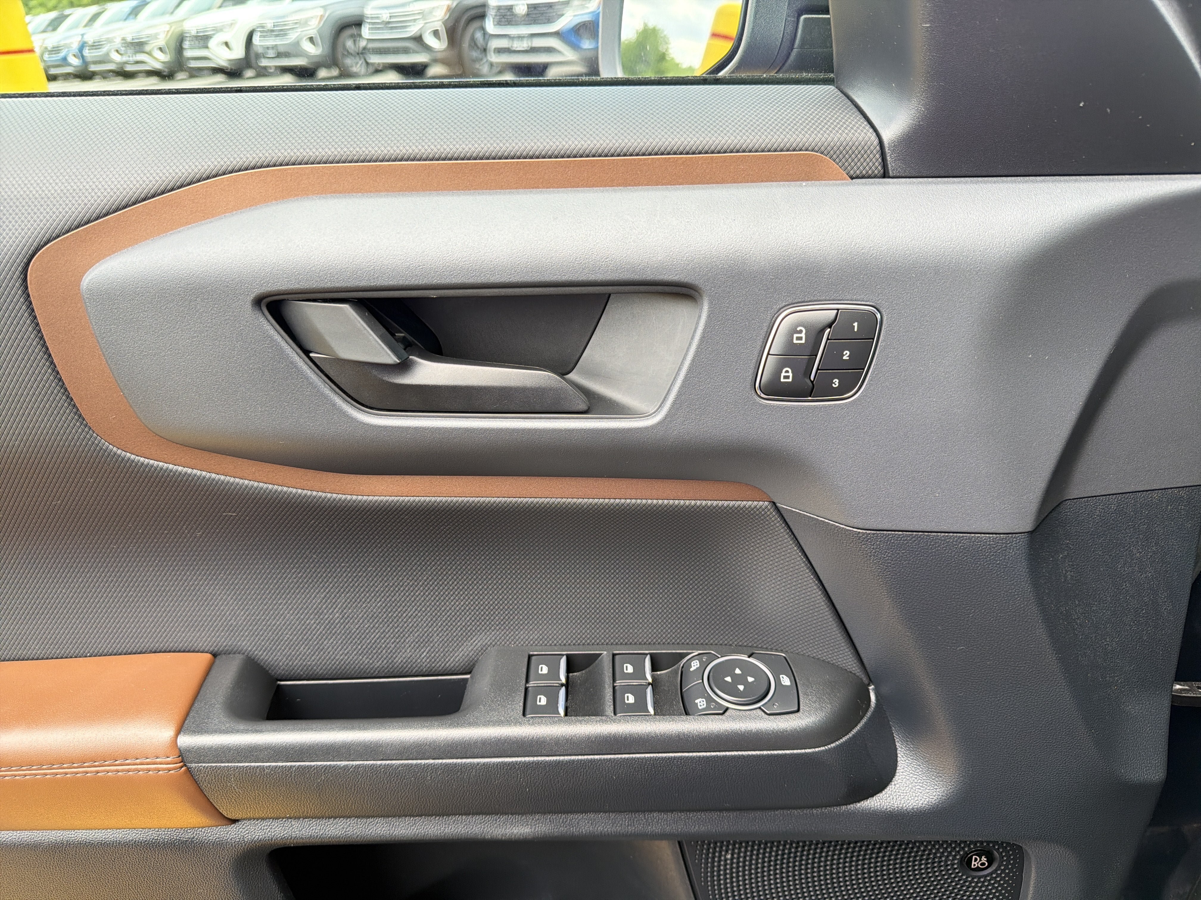 Used 2023 Ford Bronco Sport Outer Banks w/ Tech Package AWD/4WD image 14