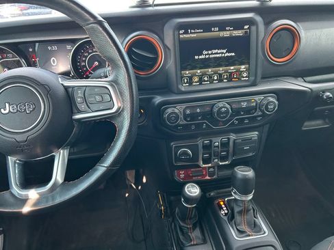 Used 2021 Jeep Gladiator Mojave AWD/4WD image 19