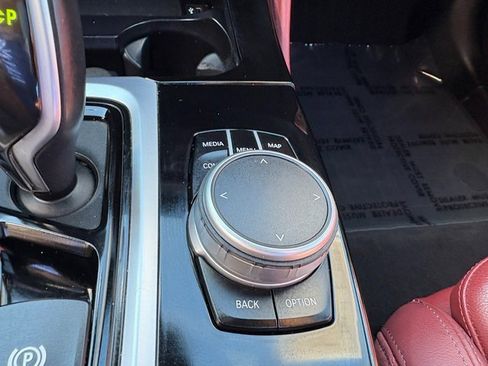 Used 2021 BMW X4 M40i w/ Premium Package image 32