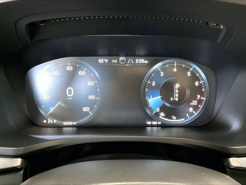 Used 2020 Volvo V60 T5 Cross Country w/ Cross Country Pro Package image 23