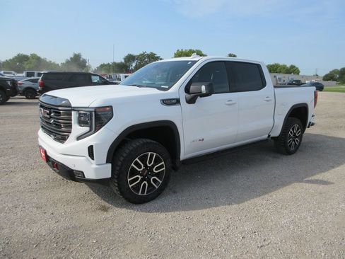 New 2026 GMC Sierra 1500 AT4 w/ AT4 Premium Package AWD/4WD image 12