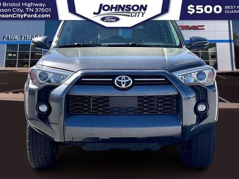 Used 2022 Toyota 4Runner SR5 Premium w/ Moonroof Package AWD/4WD image 3