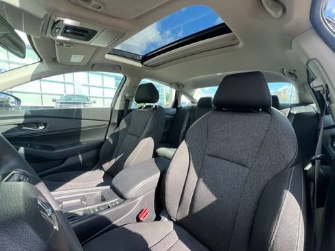 Used 2025 Honda Accord SE image 22