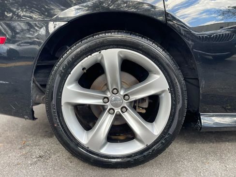 Used 2013 Dodge Charger SE image 12