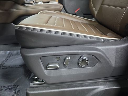 New 2026 GMC Yukon Denali Ultimate image 28