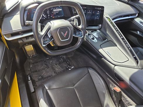 Certified 2025 Chevrolet Corvette Stingray Convertible w/ 1LT image 15