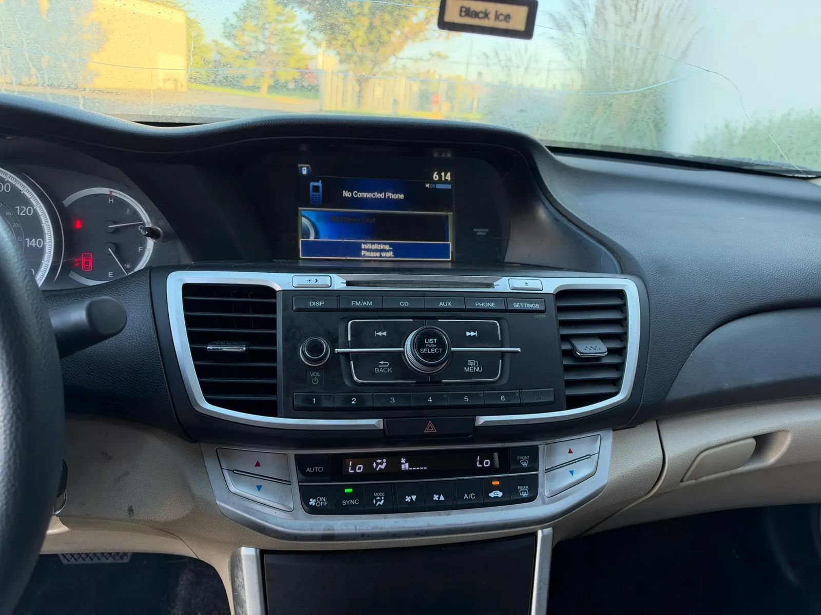 Used 2015 Honda Accord LX image 13