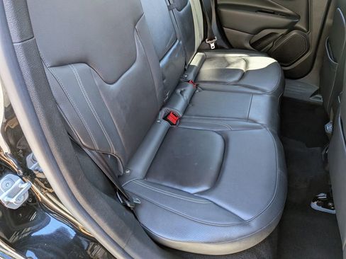 Used 2021 Jeep Renegade Limited AWD/4WD image 23
