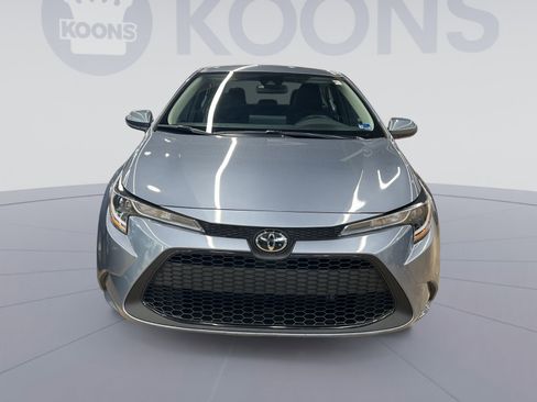 Used 2022 Toyota Corolla LE w/ Carpet Mat Package (TMS) FWD image 8