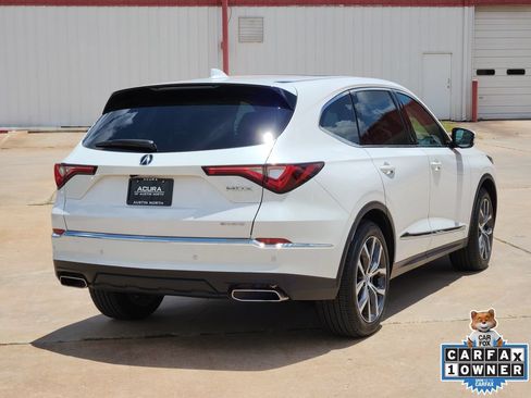 Certified 2024 Acura MDX SH-AWD w/ Technology Package image 8