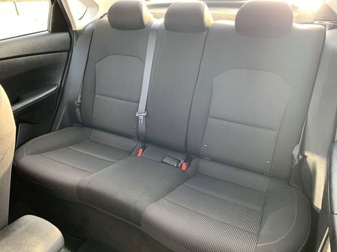 Used 2021 Kia Forte LXS image 23